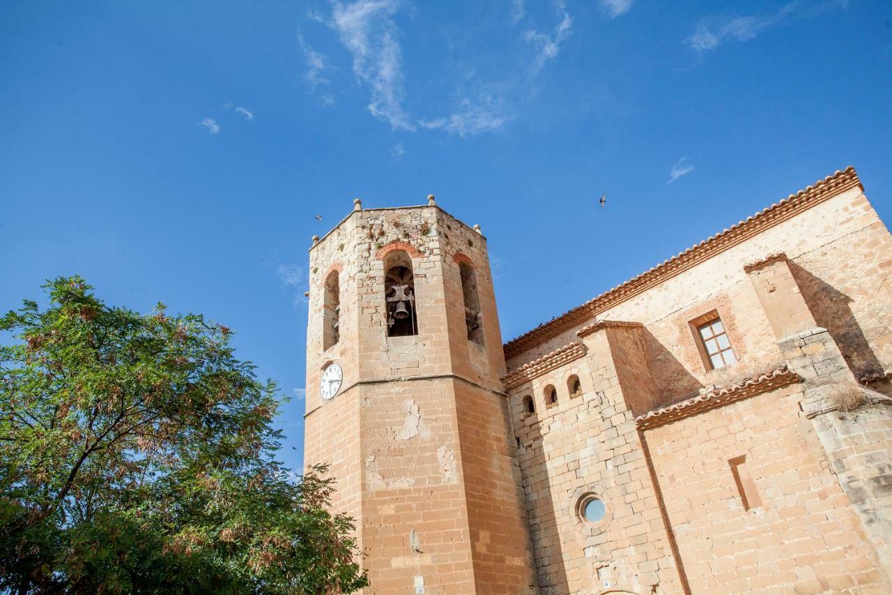 Rustikalpuente Escuelas De Ninas Exteriér fotografie